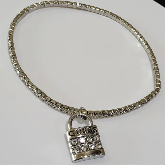 Silver GUESS Lock Charm Prong-set White Rhinestone Stretch OSFA Bracelet - Picture 5 of 7